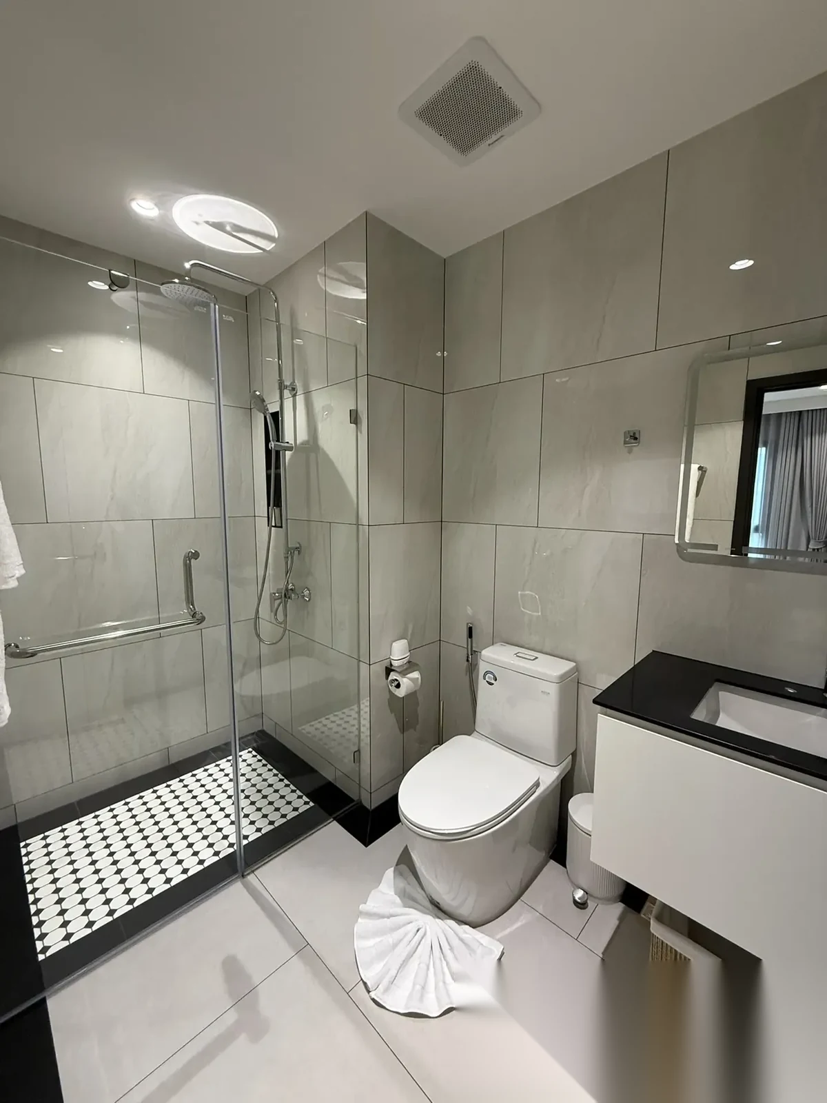Studio Apartment for rent at The Title Legendary-Bang Tao complex · Choeng Thale · Pool View — photo 5