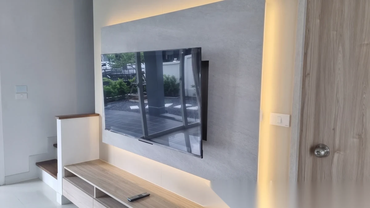 Таунхаус 3BR в комплексе Supalai Bella Vichit Phuket · Вичит · Выход к бассейну — фото 20