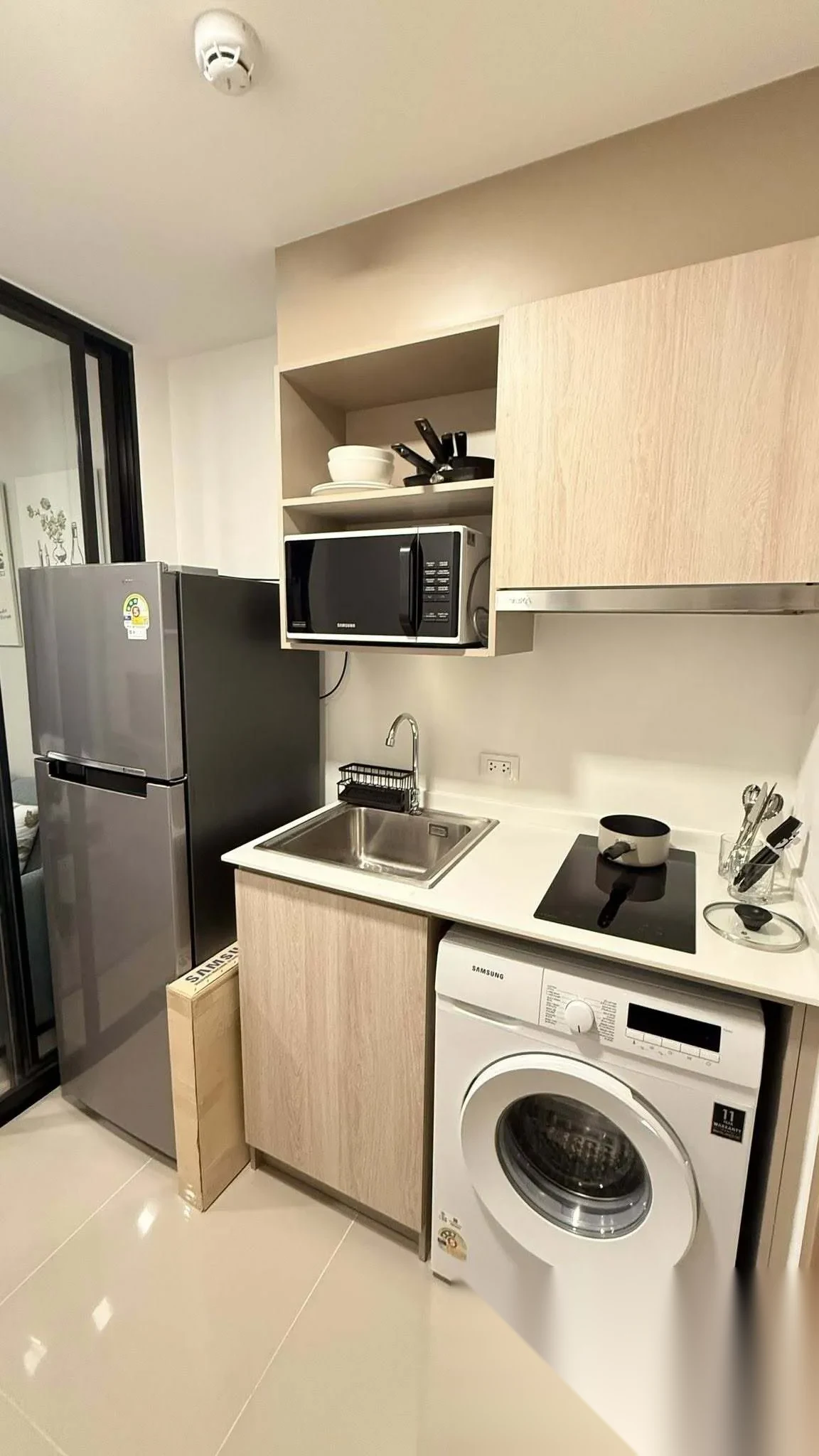 Апартаменты 1BR в ЖК THE BASE Bukit · Вичит · Вид на бассейн — фото 7