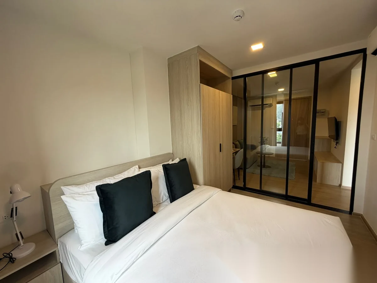Апартаменты 1BR в ЖК THE BASE Bukit · Вичит · Выход к бассейну — фото 8