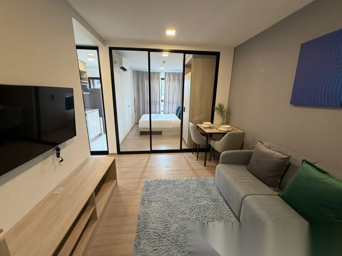 Апартаменты 1BR в ЖК THE BASE Bukit · Вичит · Выход к бассейну — фото 11
