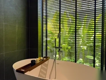 4 Bedroom Villa for rent at Sea Central complex · Chalong · Sea View — photo 10