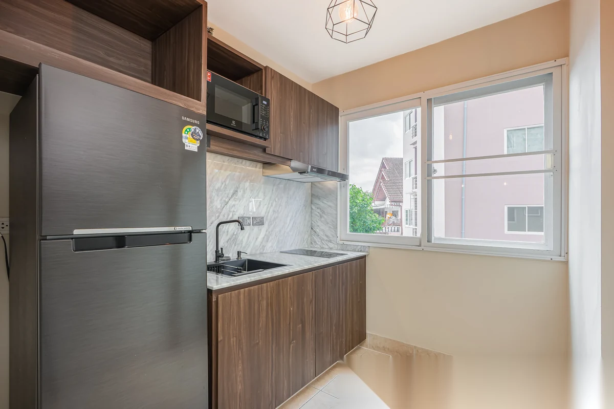 1 Bedroom Apartment for rent at Supalai Park at Downtown Phuket complex · Phuket Town · Garden View — photo 4