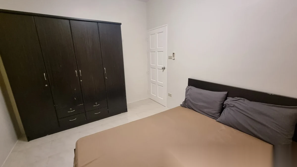 Вилла 3BR в комплексе Phuket Villa Suanluang · Вичит · Вид в сад — фото 9