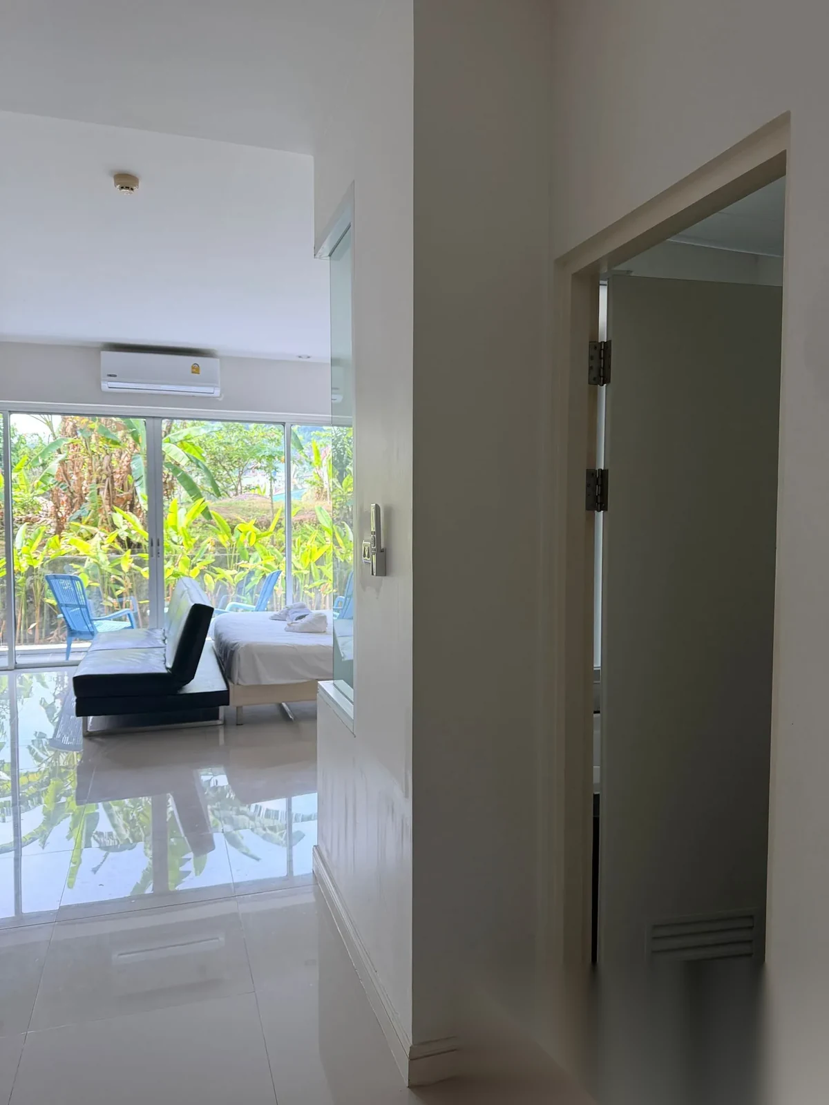 Studio Apartment for rent at Chic Condo complex · Karon — photo 3