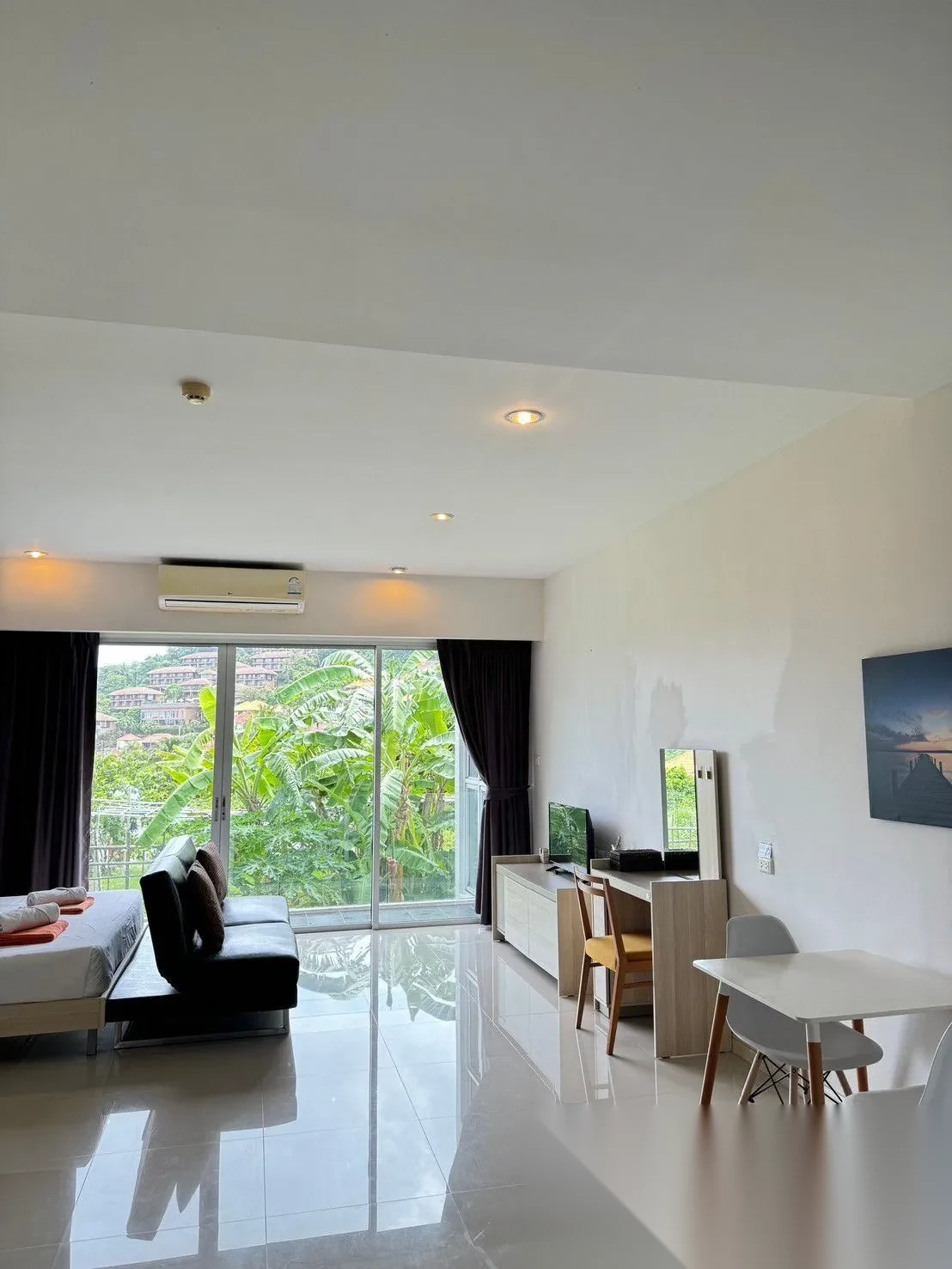 Studio Apartment for rent at Chic Condo complex · Karon — photo 3