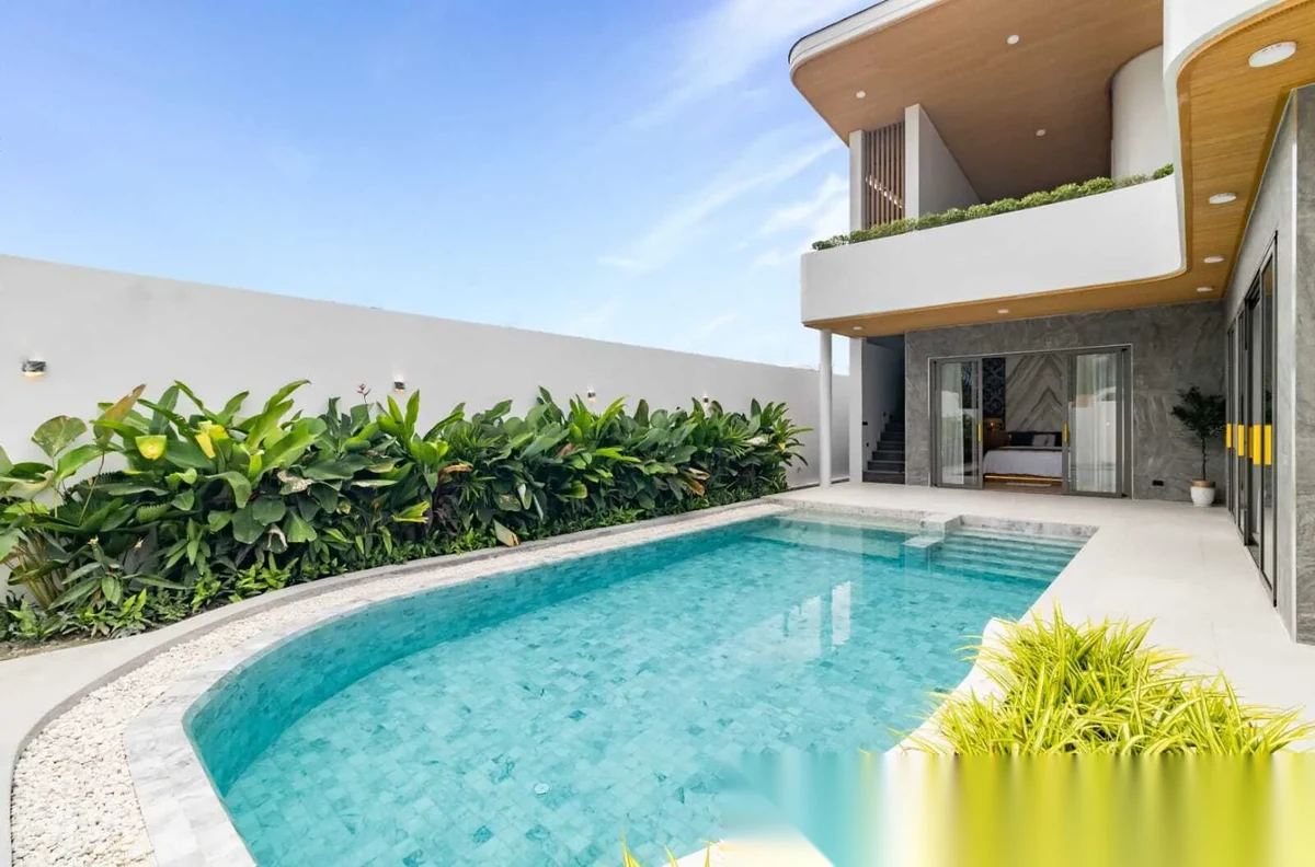 4 Bedroom Villa for rent at Sierra Vista complex · Si Sunthon · Pool View — photo 7