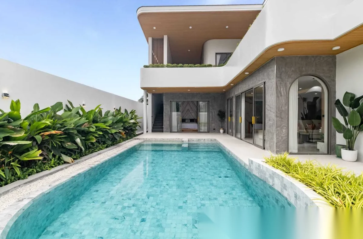 4 Bedroom Villa for rent at Sierra Vista complex · Si Sunthon · Pool View — photo 12