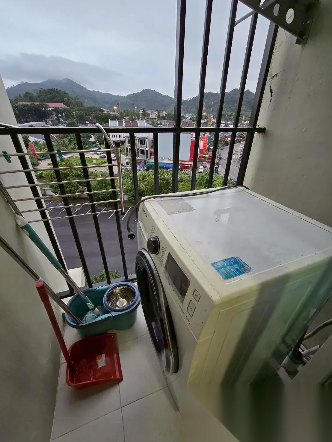 1 Bedroom Apartment for rent at D Condo Kathu-Patong complex · Kathu · Pool View — photo 7