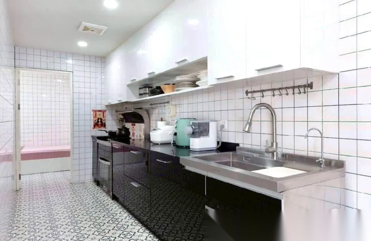 4 Bedroom House for rent at Supicha Sino Kohkaew 8 complex · Ko Kaeo · Garden View — photo 10