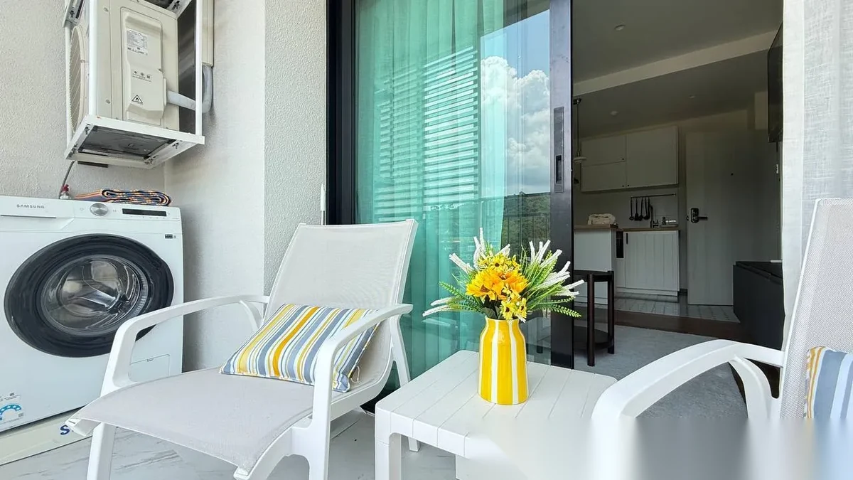 1 Bedroom Apartment for sale at The Title Halo 1 complex · Sakhu · Pool View — photo 7