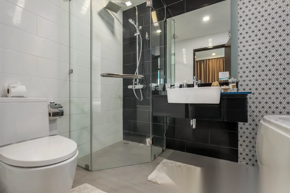 2 Bedroom Apartment for rent at Royal Lee The Terminal Phuket complex · Sakhu · Lake View — photo 11