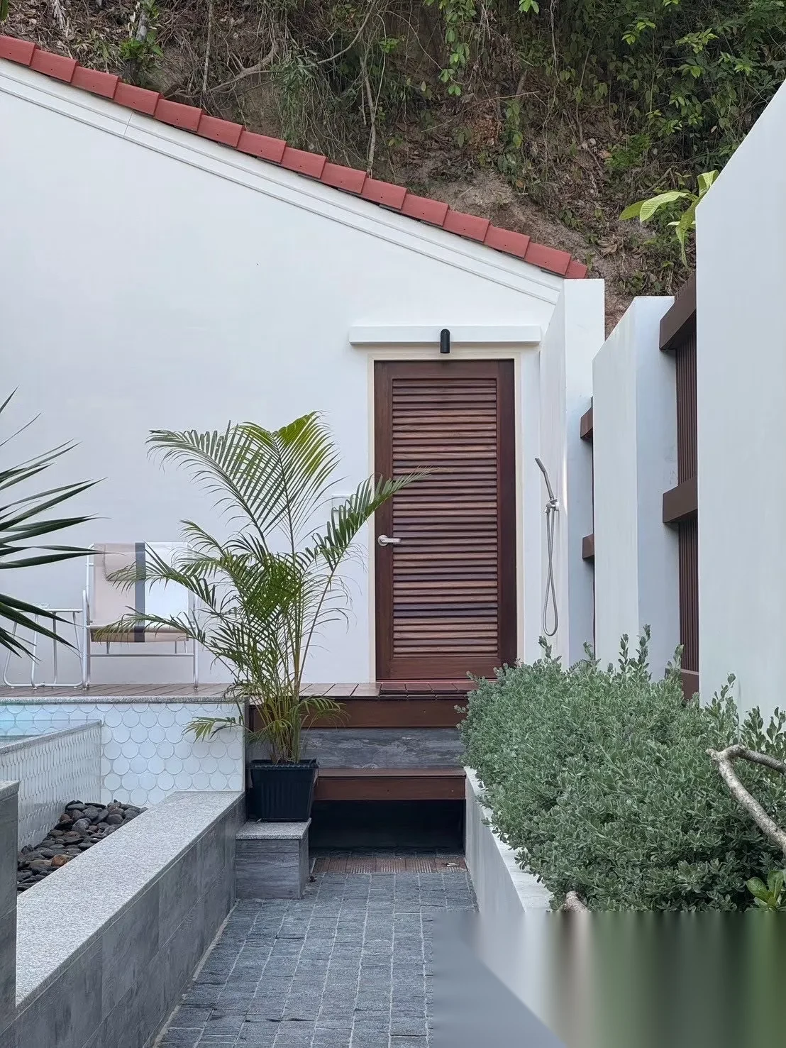 3 Bedroom Villa for rent at Chao Fah Garden Home 5 complex · Wichit · Pool View — photo 2