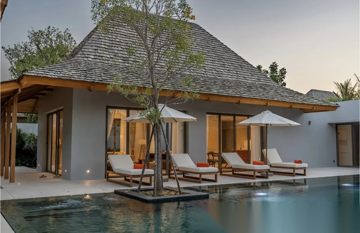 4 Bedroom Villa for rent at Anchan Tropicana complex · Thep Krasattri · Pool View — photo 6