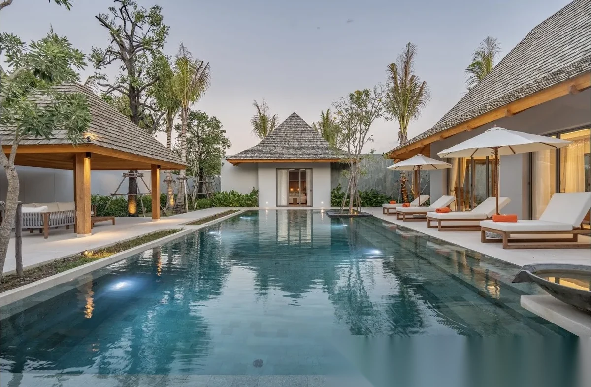 4 Bedroom Villa for rent at Anchan Tropicana complex · Thep Krasattri · Pool View — photo 10