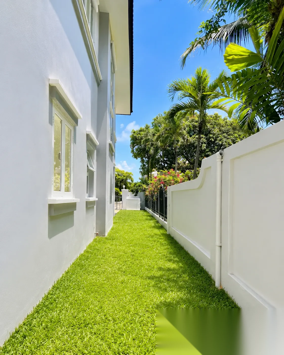 3 Bedroom House for sale at Land and Houses Park complex · Chalong · Garden View — photo 7