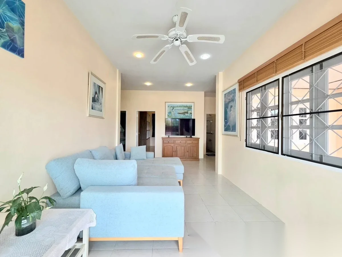 3 Bedroom Villa for rent at Palm Garden Pa Khlok complex · Pa Khlok · Pool View — photo 8