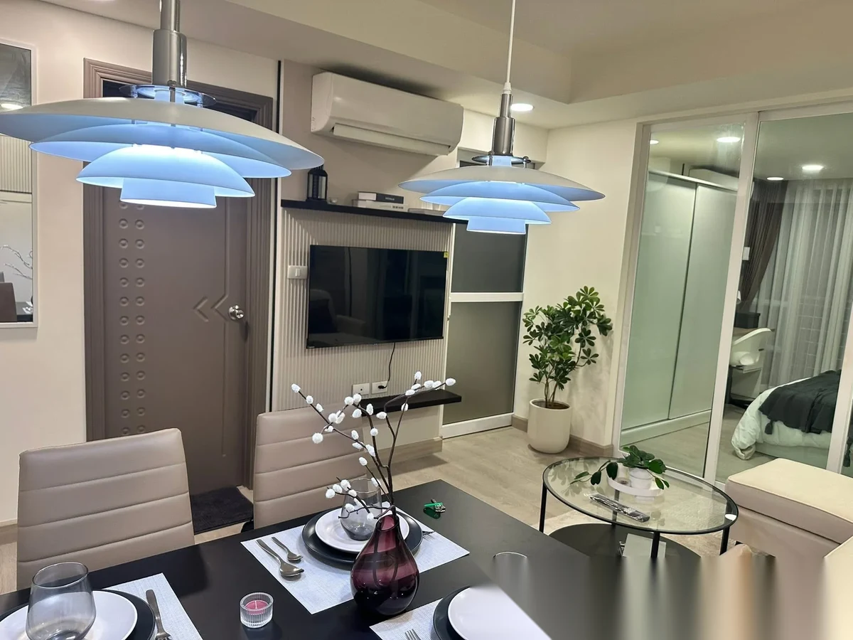 1 Bedroom Apartment for rent at Royal Place complex · Kathu · Pool View — photo 2