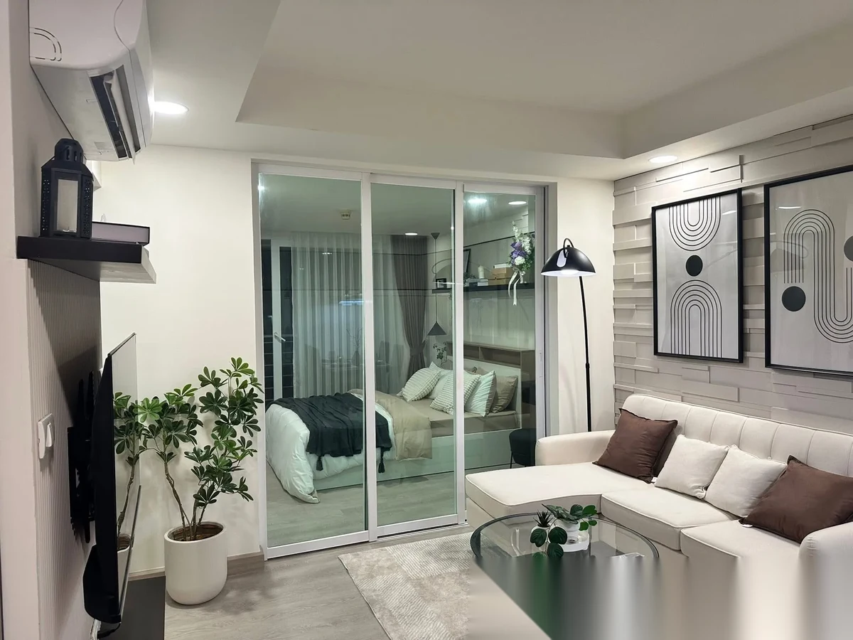 1 Bedroom Apartment for rent at Royal Place complex · Kathu · Pool View — photo 4