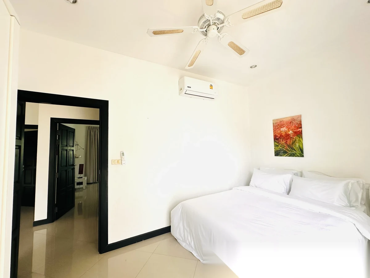 3 Bedroom Villa for rent at Saiyuan Med Village complex · Rawai · Pool View — photo 5