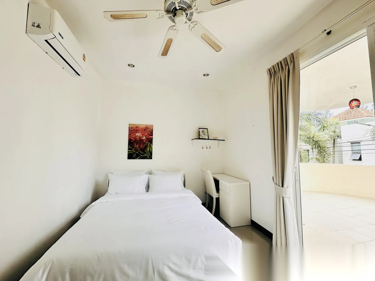 3 Bedroom Villa for rent at Saiyuan Med Village complex · Rawai · Pool View — photo 6