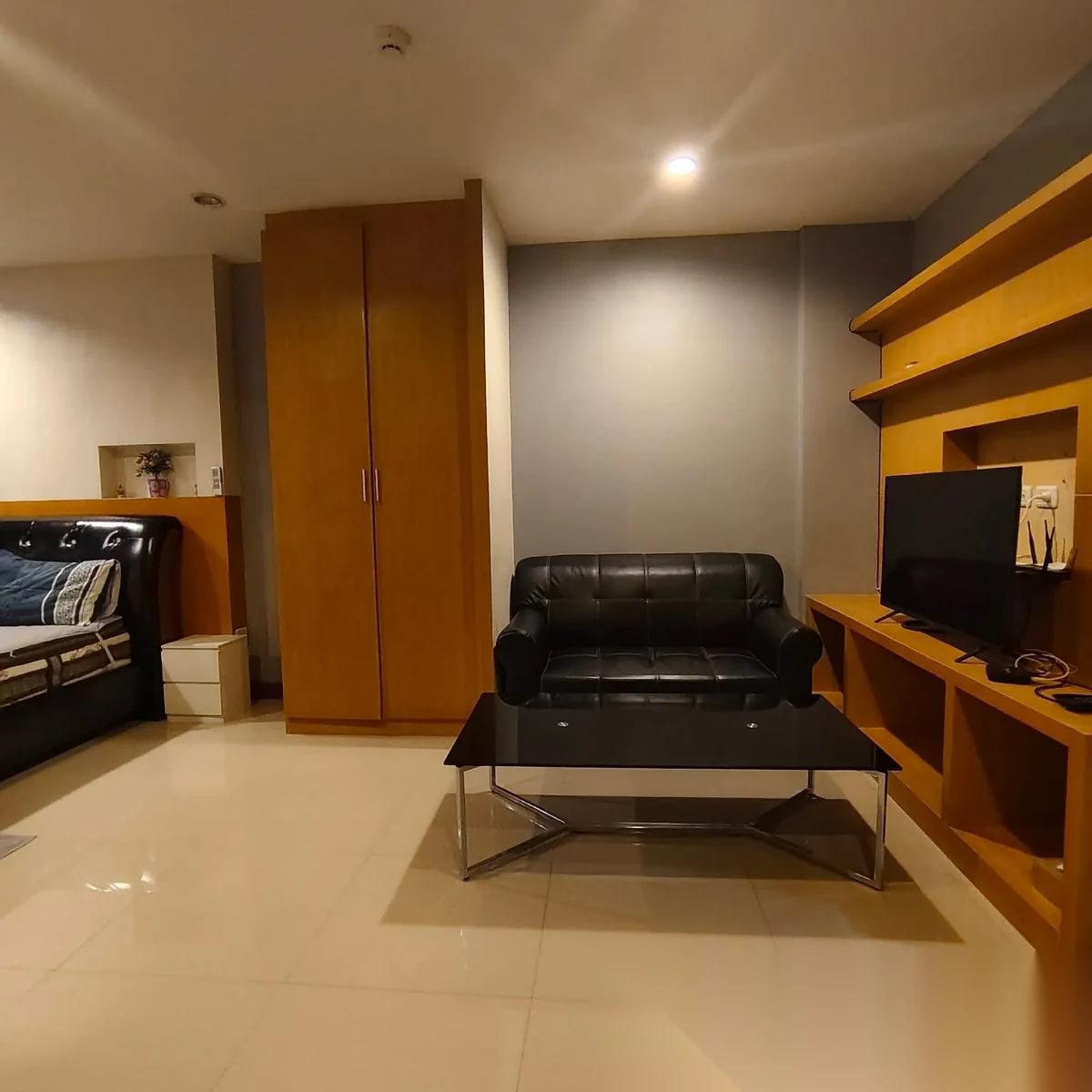 Studio Apartment for rent at Condotel Buri 1 complex · Chalong — photo 3