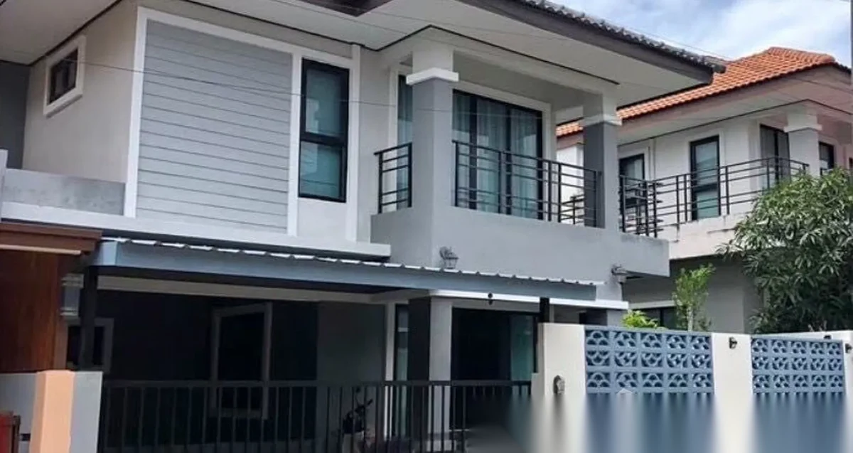 2 Bedroom House for rent at Phanason Park Ville complex · Kathu · Garden View — photo 2