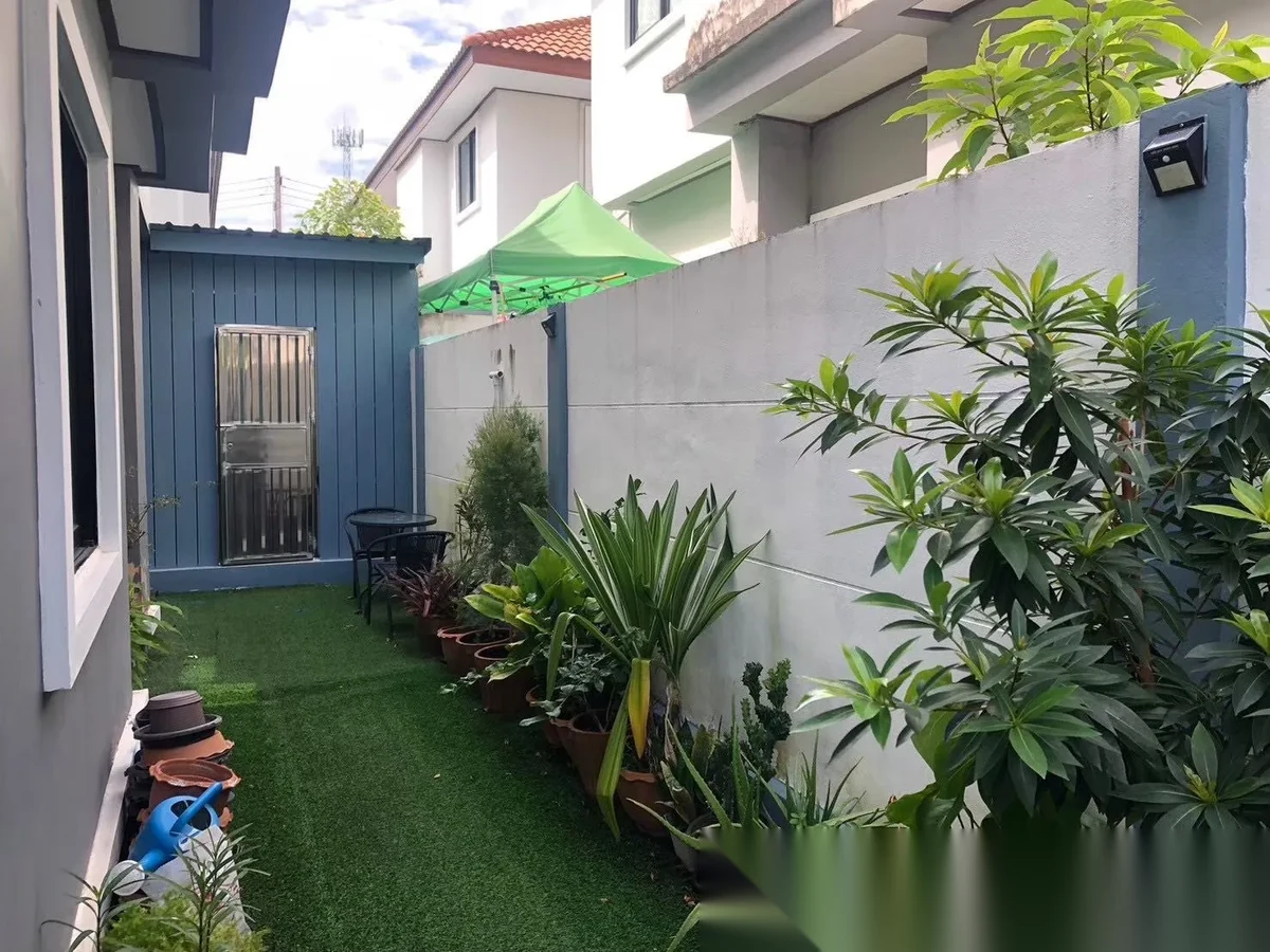 2 Bedroom House for rent at Phanason Park Ville complex · Kathu · Garden View — photo 6