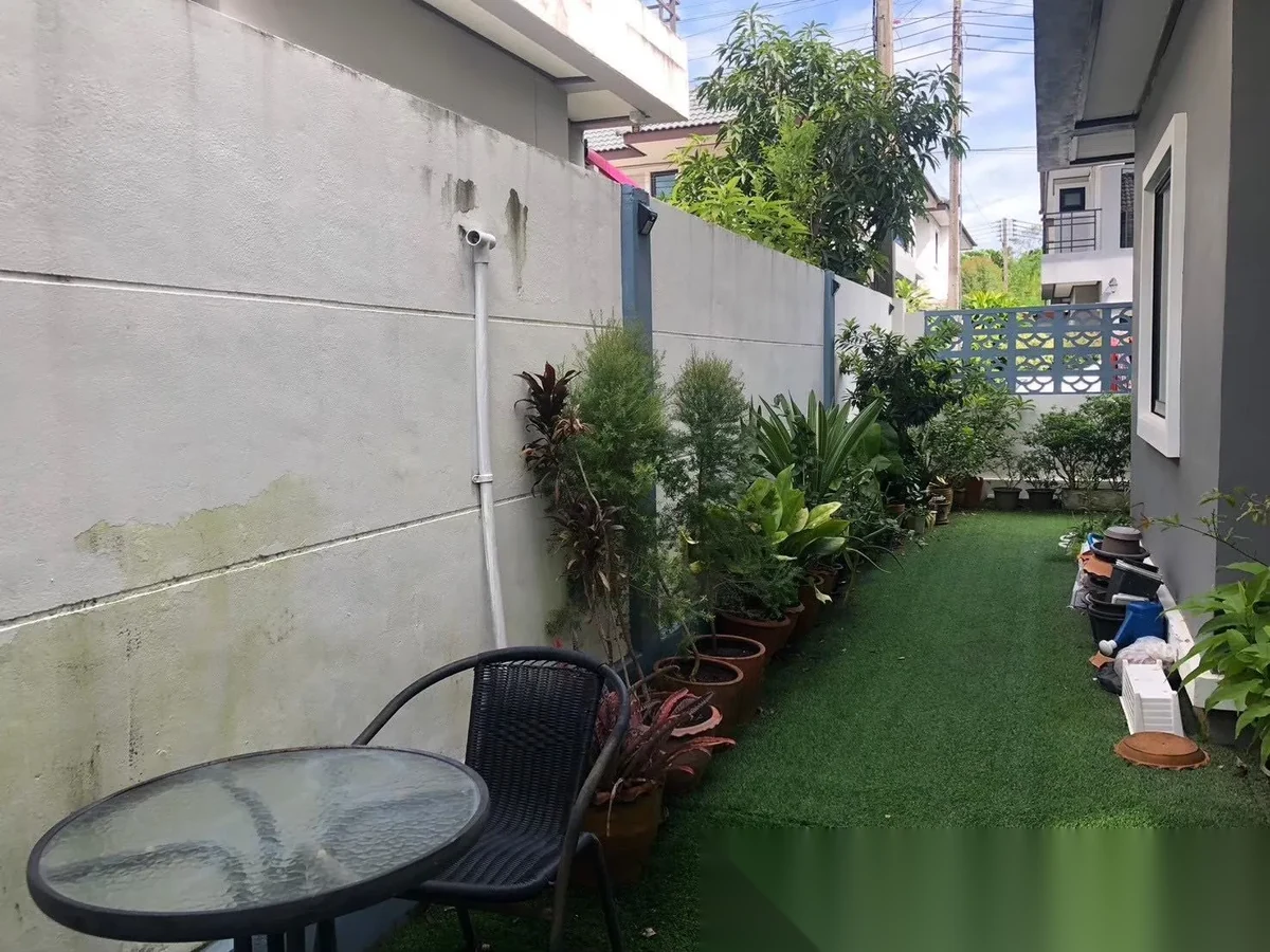 2 Bedroom House for rent at Phanason Park Ville complex · Kathu · Garden View — photo 7