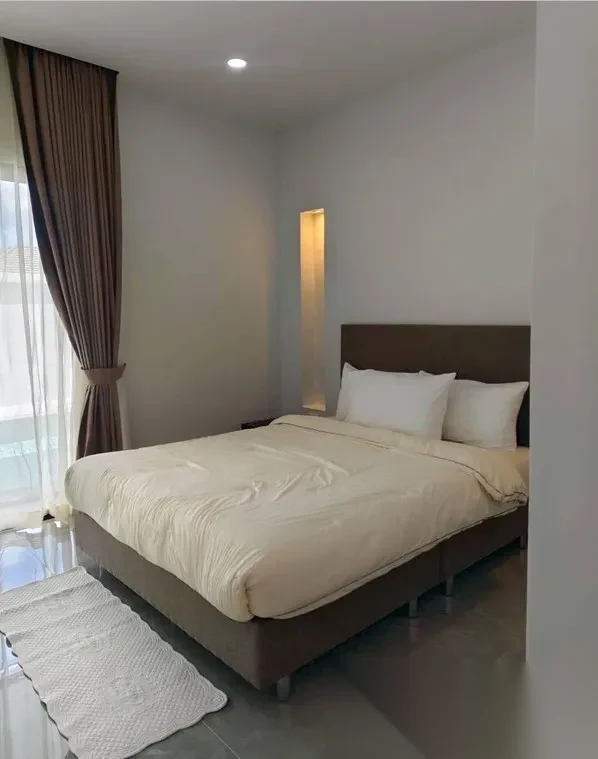 3 Bedroom Villa for rent at Bhuvana Villa complex · Thep Krasattri · Garden View — photo 6