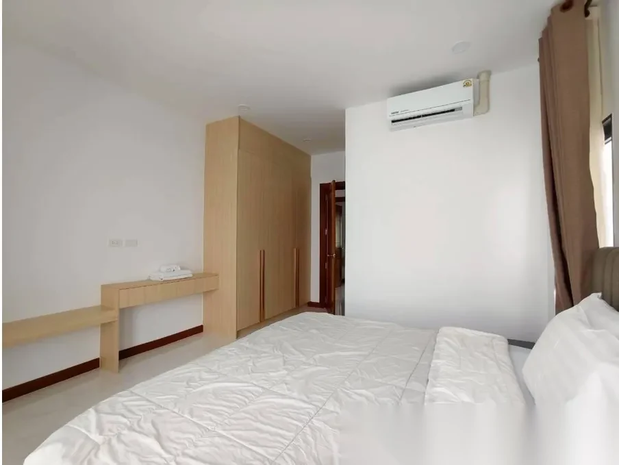 3 Bedroom Villa for rent at Bhuvana Villa complex · Thep Krasattri · Garden View — photo 8