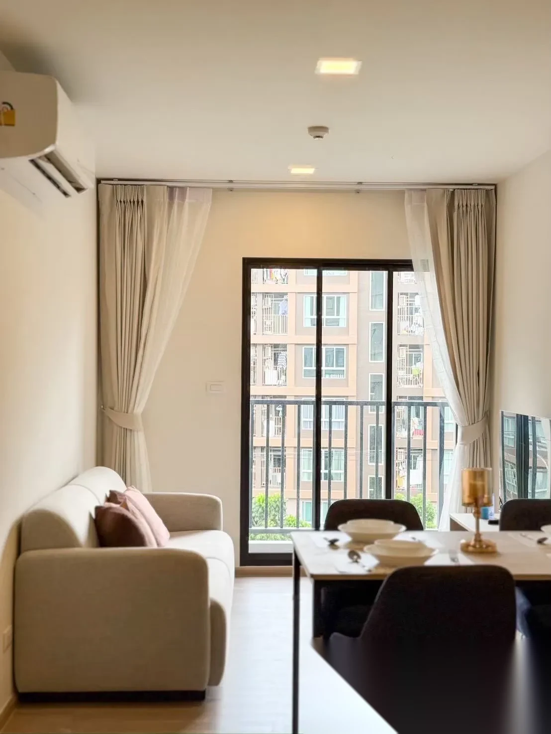 Апартаменты 2BR в ЖК Dcondo Reef Phuket · Кату · Вид в сад — фото 2