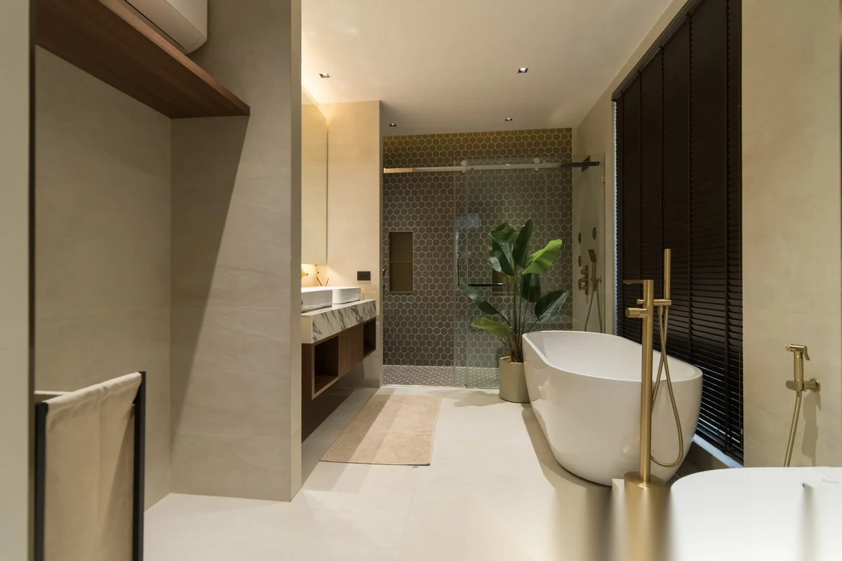 4 Bedroom Villa for rent at Grand View Residence Lagoon complex · Choeng Thale · Pool View — photo 5