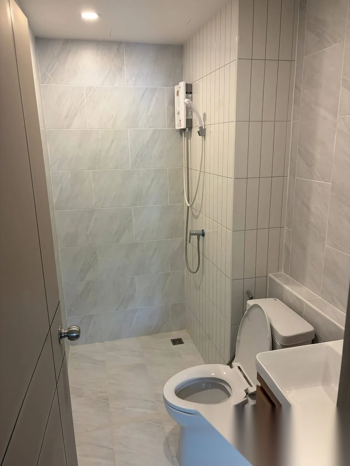 1 Bedroom Apartment for rent at The Cust Condo complex · Phuket Town · Garden View — photo 9
