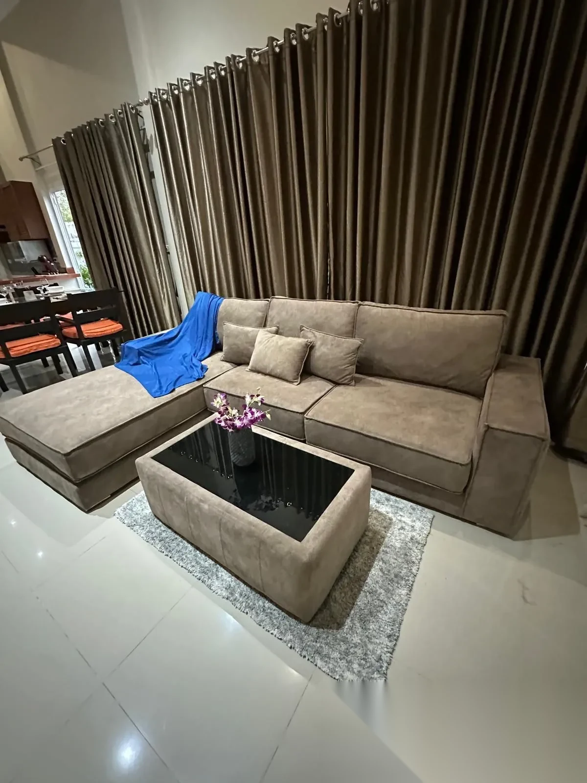 3 Bedroom Villa for rent at Ananda Lake View complex · Thep Krasattri · Garden View — photo 2