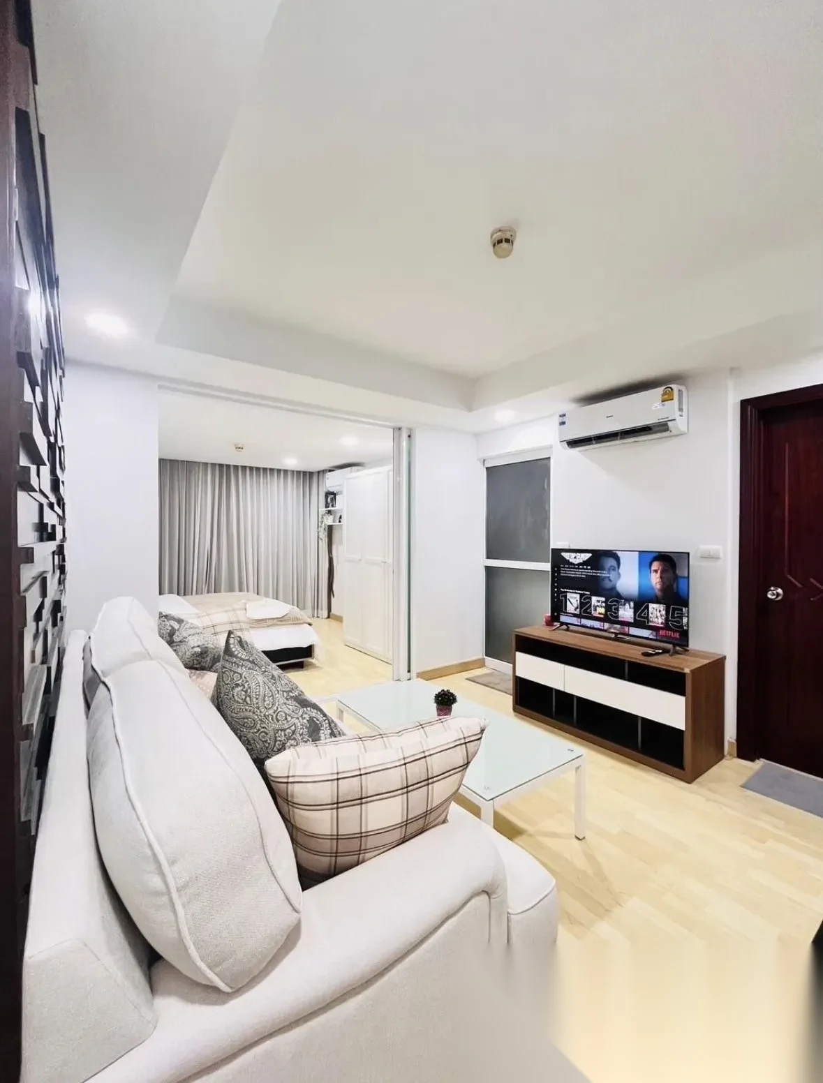 Апартаменты 1BR в ЖК Royal Place · Кату · Выход к бассейну — фото 7