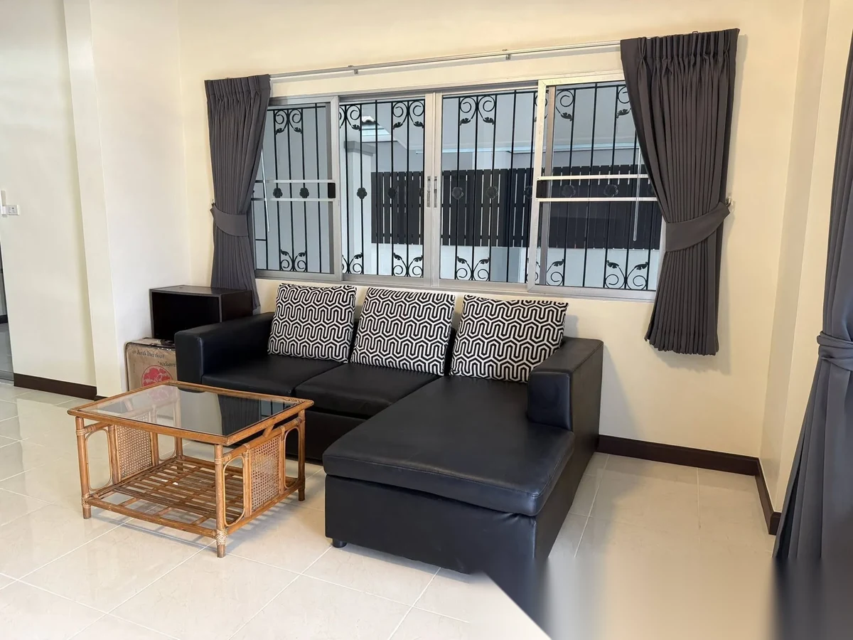 2 Bedroom House for rent at Phanason Park Ville 3 (Baan Lipon) complex · Si Sunthon — photo 3