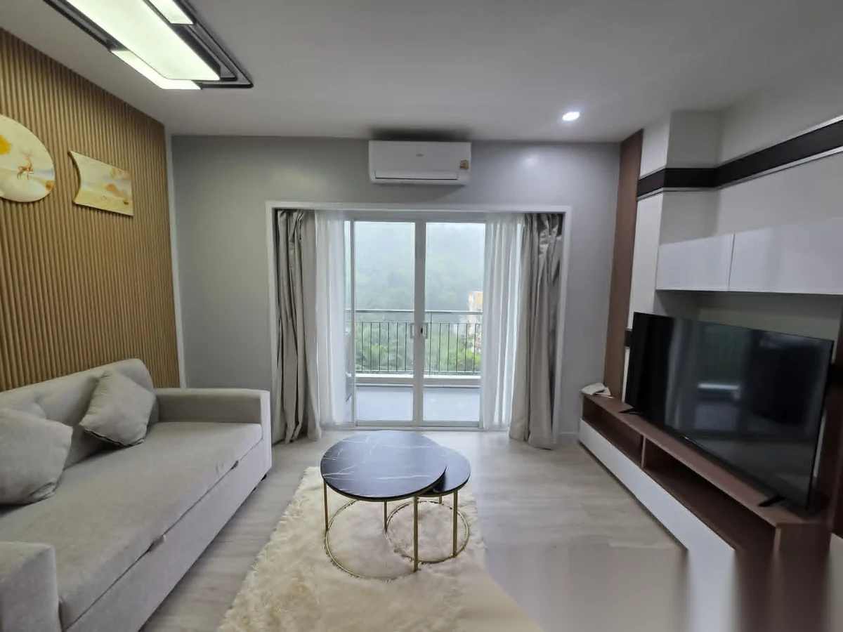 Апартаменты 1BR в ЖК The Green Places Condominium · Пхукет-таун · Вид в сад — фото 11