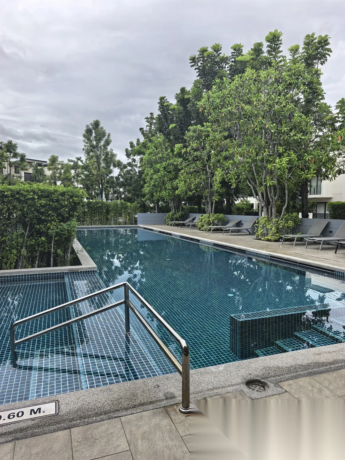 Вилла 5BR в комплексе Laguna Park · Чернг Тале / Bang Tao · Вид на гольф-поле — фото 2