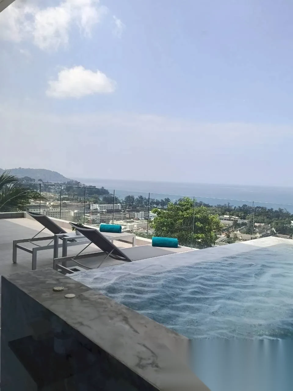 3 Bedroom Apartment for rent at The View Luxury Condominium complex · Karon · Sea View — photo 3