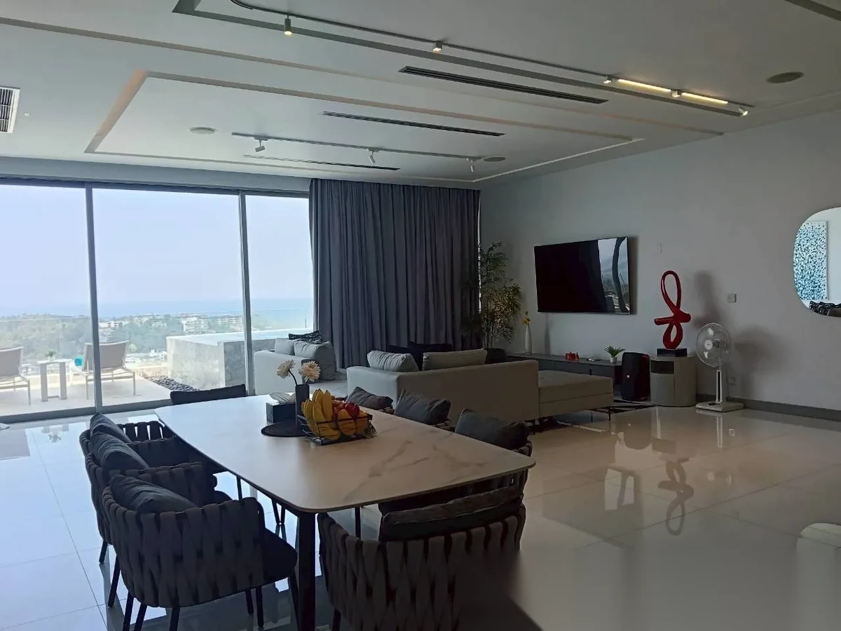 3 Bedroom Apartment for rent at The View Luxury Condominium complex · Karon · Sea View — photo 6