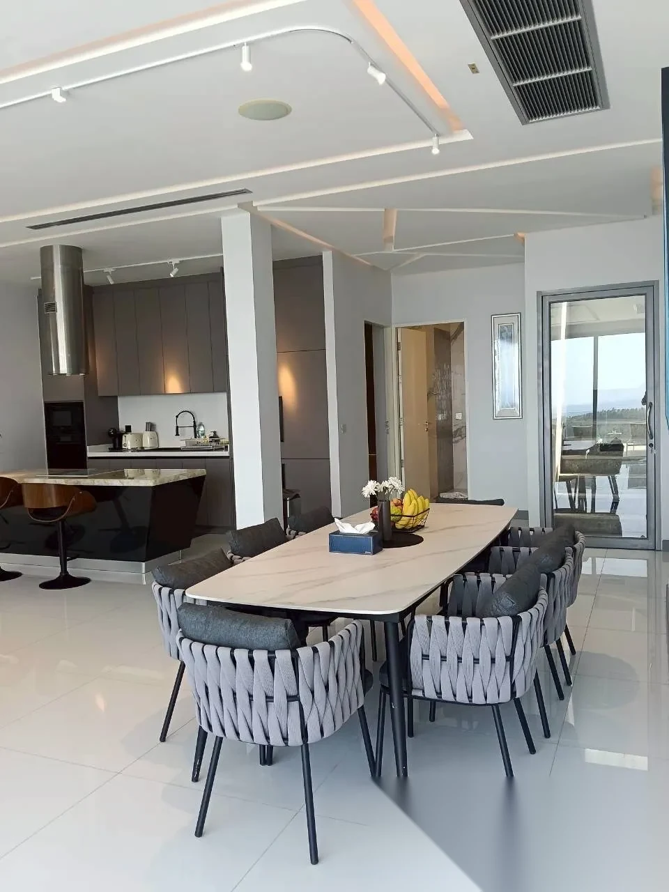 3 Bedroom Apartment for rent at The View Luxury Condominium complex · Karon · Sea View — photo 12