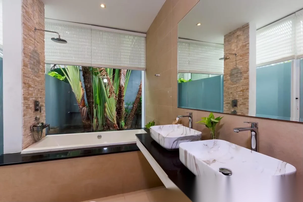 3 Bedroom Villa for rent at The Signature Villas Naiharn complex · Rawai · Pool Access — photo 4