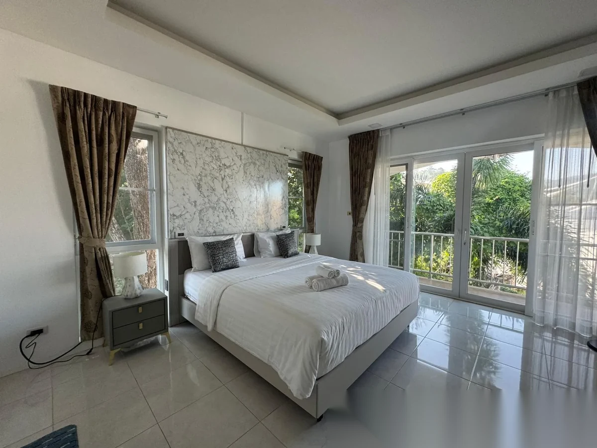2 Bedroom Townhouse for rent at Dwell at Chalong Hill complex · Chalong · Sea View — photo 2