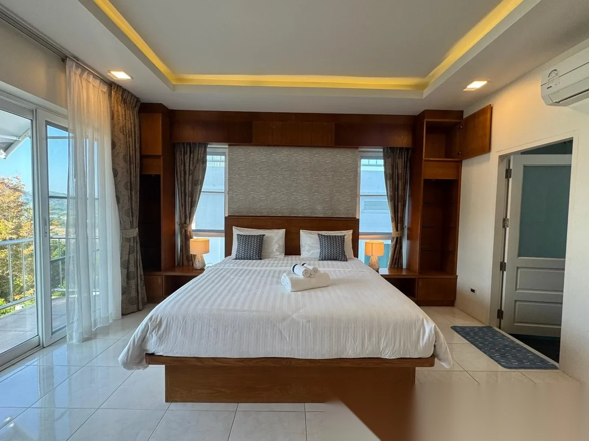 2 Bedroom Townhouse for rent at Dwell at Chalong Hill complex · Chalong · Sea View — photo 3