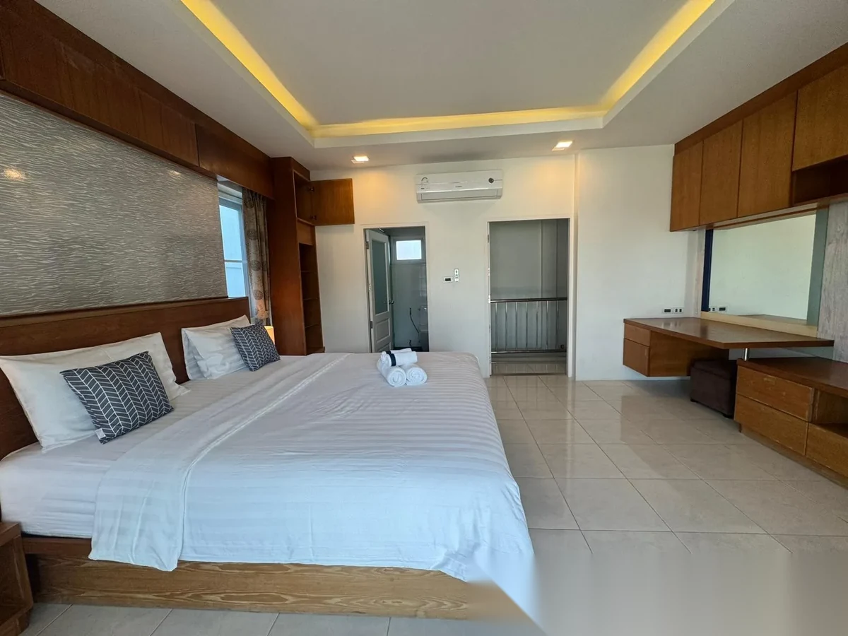 2 Bedroom Townhouse for rent at Dwell at Chalong Hill complex · Chalong · Sea View — photo 6
