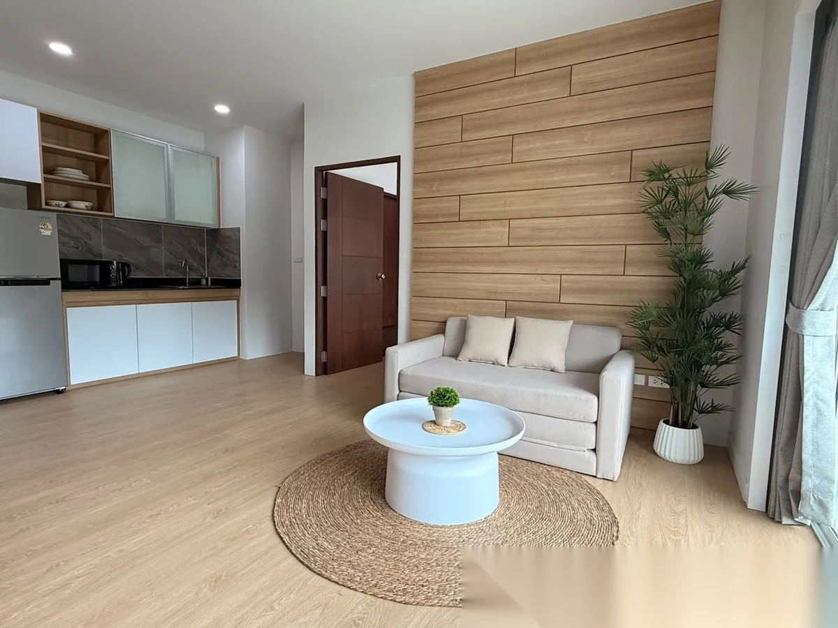 1 Bedroom Apartment for rent at The Green Places Condominium complex · Phuket Town · Garden View — photo 3
