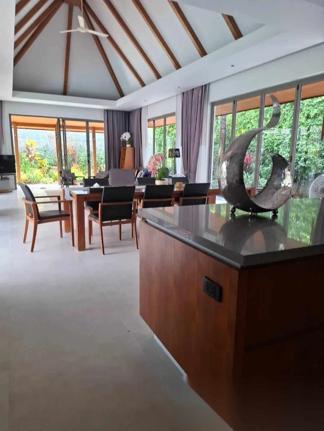 4 Bedroom Villa for rent at Anchan Lagoon complex · Thep Krasattri · Garden View — photo 11