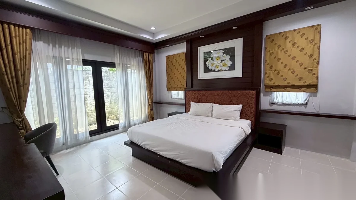 3 Bedroom House for rent at Warani Bypass complex · Phuket Town — photo 9