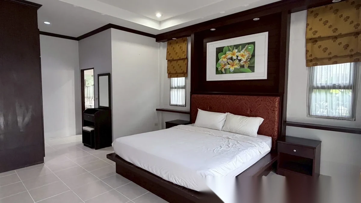 3 Bedroom House for rent at Warani Bypass complex · Phuket Town — photo 10